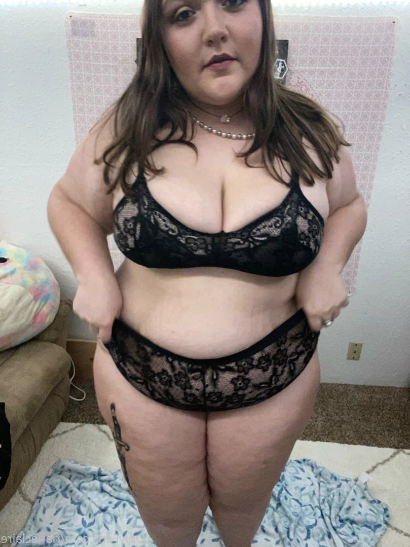 Riane Claire [ rianeclaire ] Onlyfans leaked photo 14604816 on Hotleaks.tv