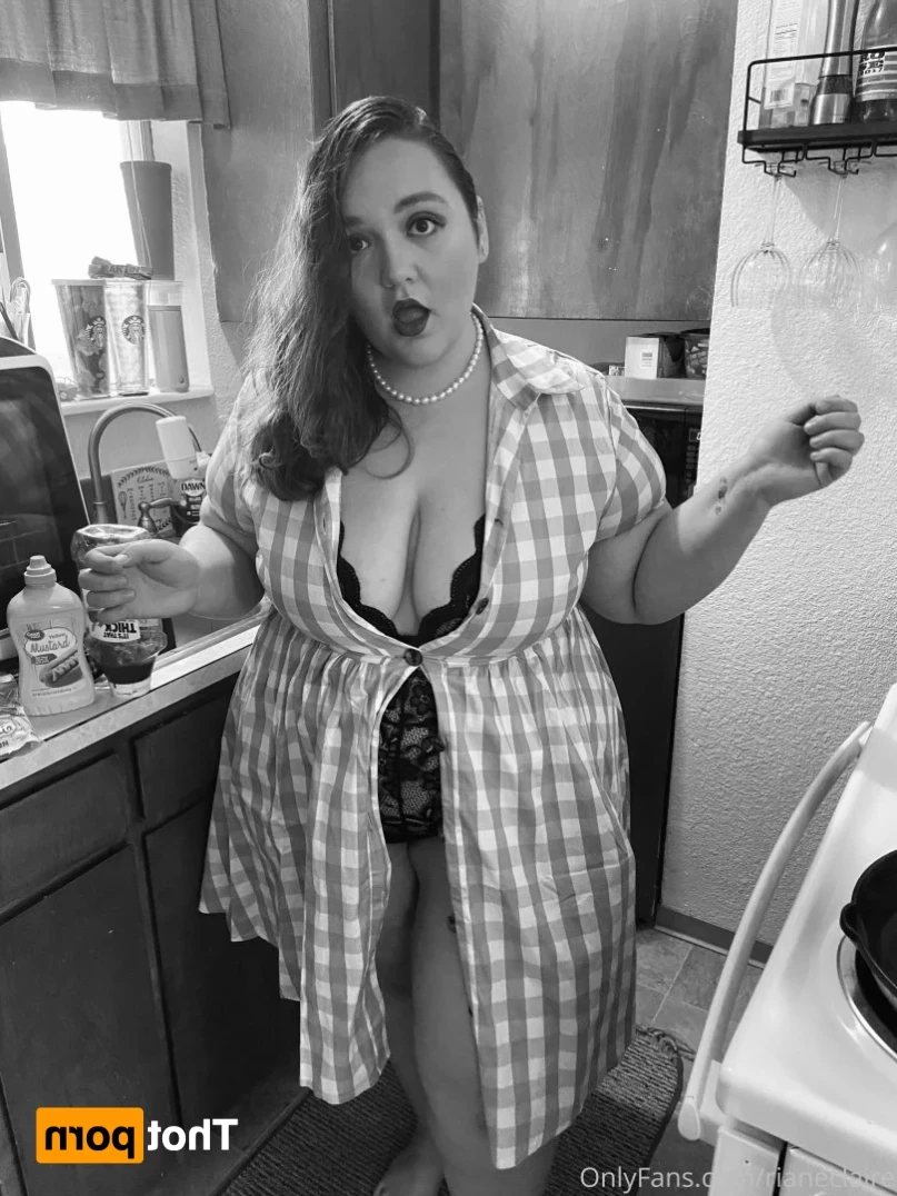 Riane Claire [ rianeclaire ] Onlyfans leaked photo 14634754 on Hotleaks.tv