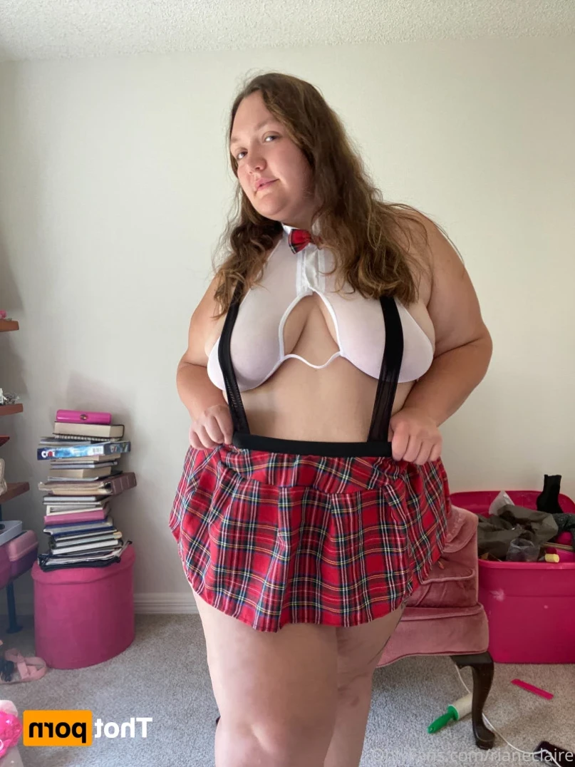 Riane Claire [ rianeclaire ] Onlyfans leaked photo 14707832 on Hotleaks.tv