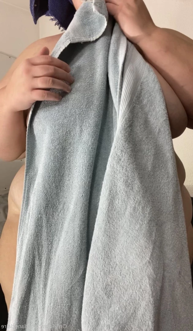 Riane Claire [ rianeclaire ] Onlyfans leaked photo 14796341 on Hotleaks.tv
