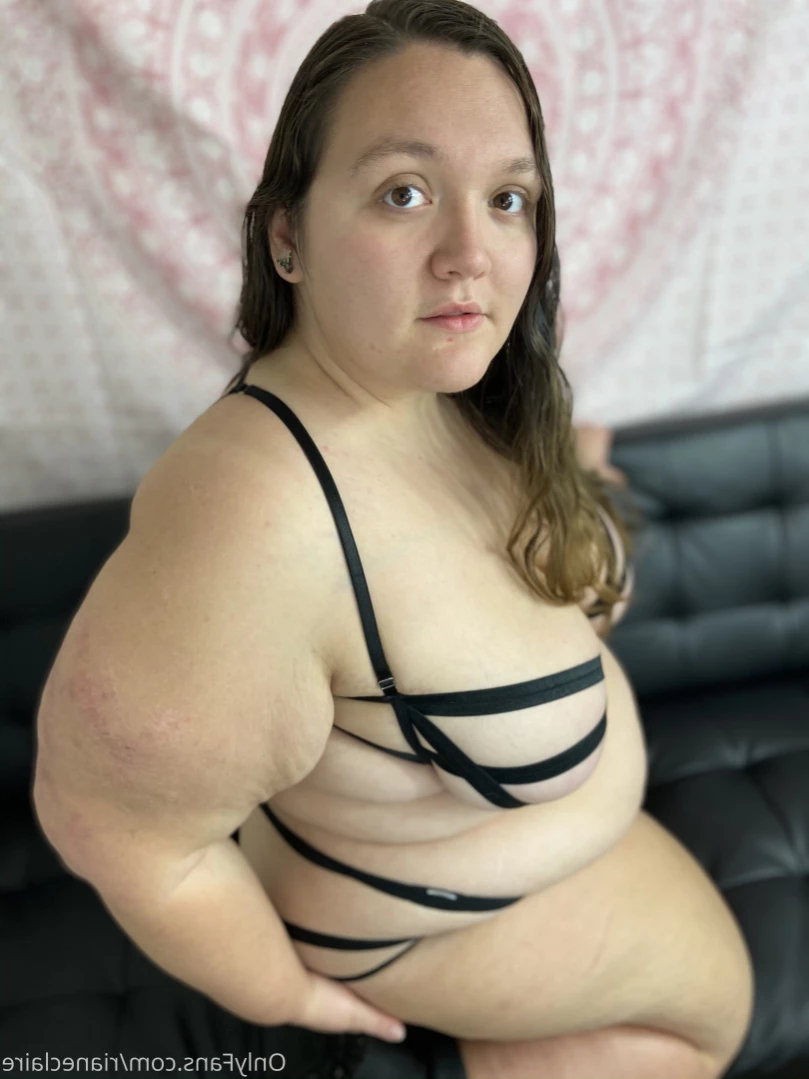 Riane Claire [ rianeclaire ] Onlyfans leaked photo 16254929 on Hotleaks.tv