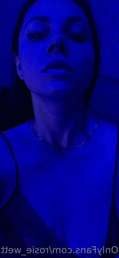 Wet pussy Rosie 🍌 [ rosie_wettie ] Onlyfans leaked photo 12319783 on Hotleaks.tv