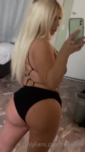 10805128