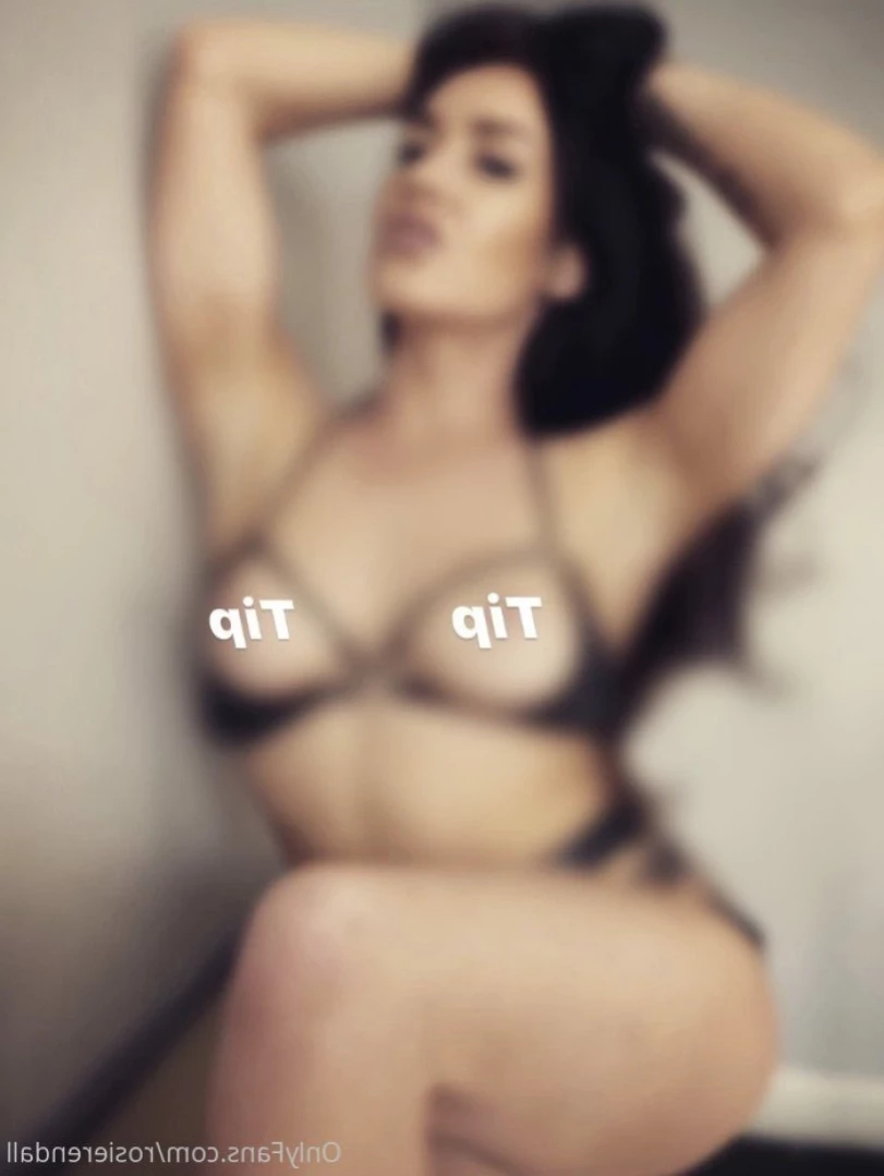 Rosie Rendall [ rosierendall ] Onlyfans leaked photo 12372636 on Hotleaks.tv