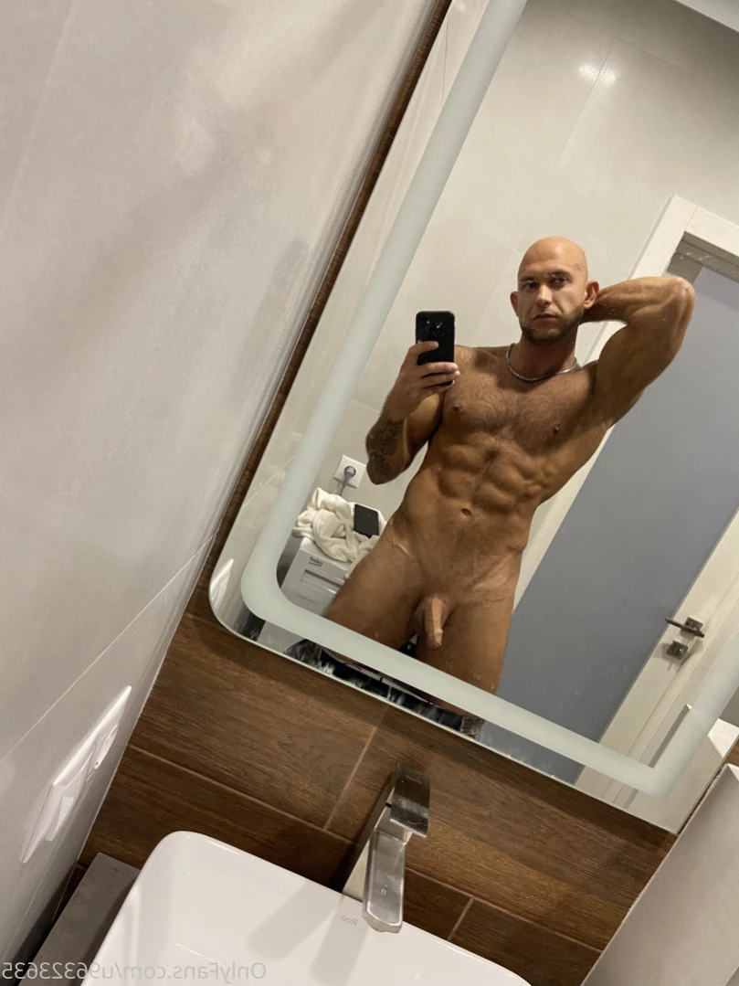 edmond_top Onlyfans leaked photo 12654166 on Hotleaks.tv