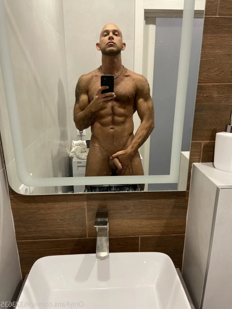 edmond_top Onlyfans leaked photo 15138922 on Hotleaks.tv