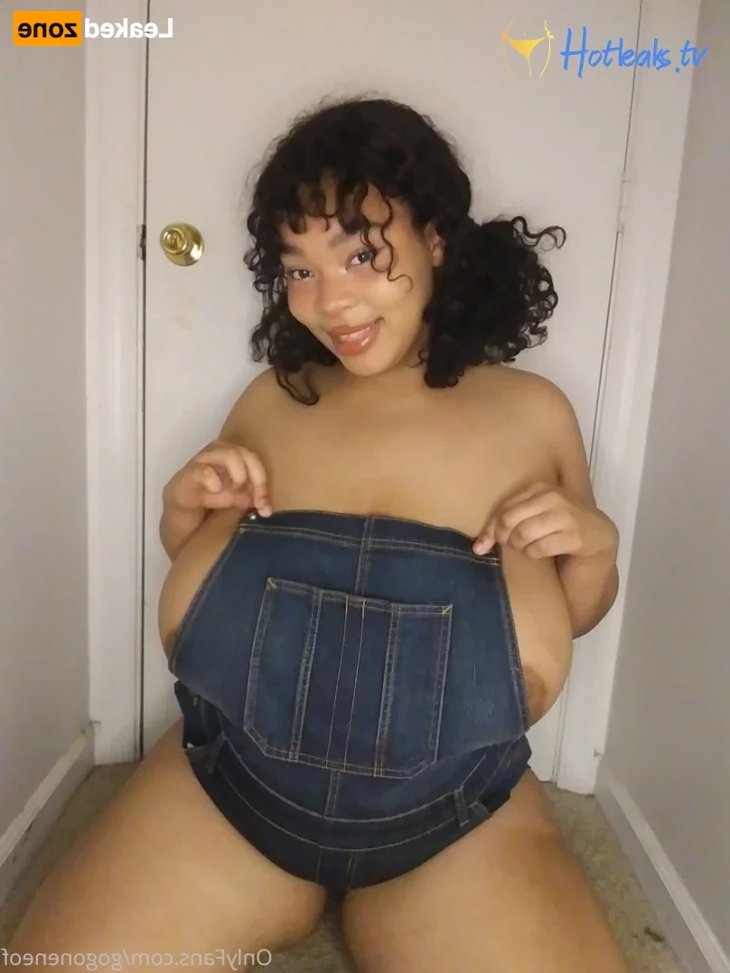 nene &lt;3 [ gogoneneof ] Onlyfans leaked photo 13867550 on Hotleaks.tv