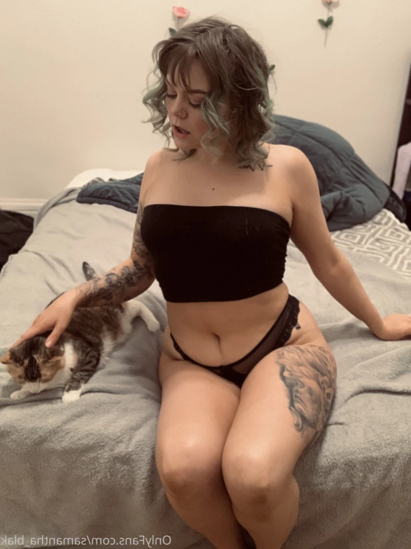 Goth Nextdoor [ gothnexxxtdoor ] Onlyfans leaked photo 14404199 on Hotleaks.tv