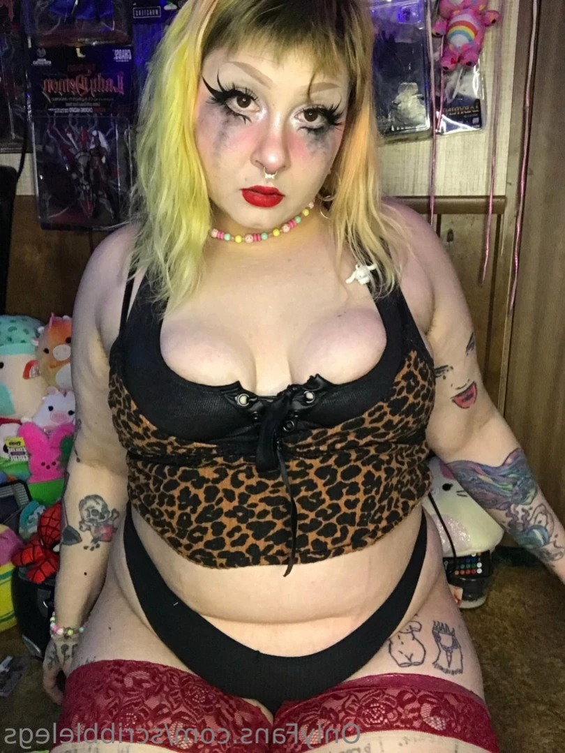 Beatrix Kido [ scribblelegs ] Onlyfans leaked photo 10987827 on Hotleaks.tv