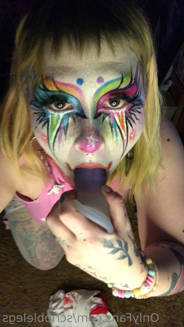 Beatrix Kido [ scribblelegs ] Onlyfans leaked photo 12065310 on Hotleaks.tv