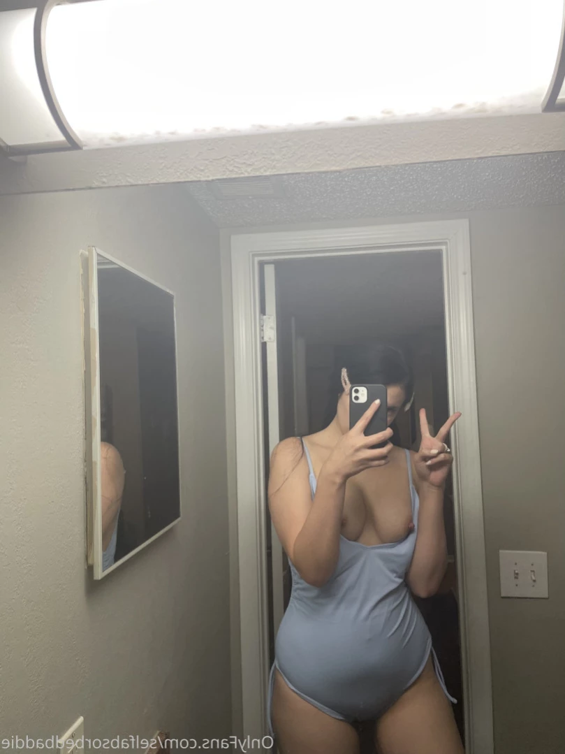 ♡ ♡ lil baddie ♡ ♡ [ selfabsorbedbaddie ] Onlyfans leaked photo 11858127 on Hotleaks.tv