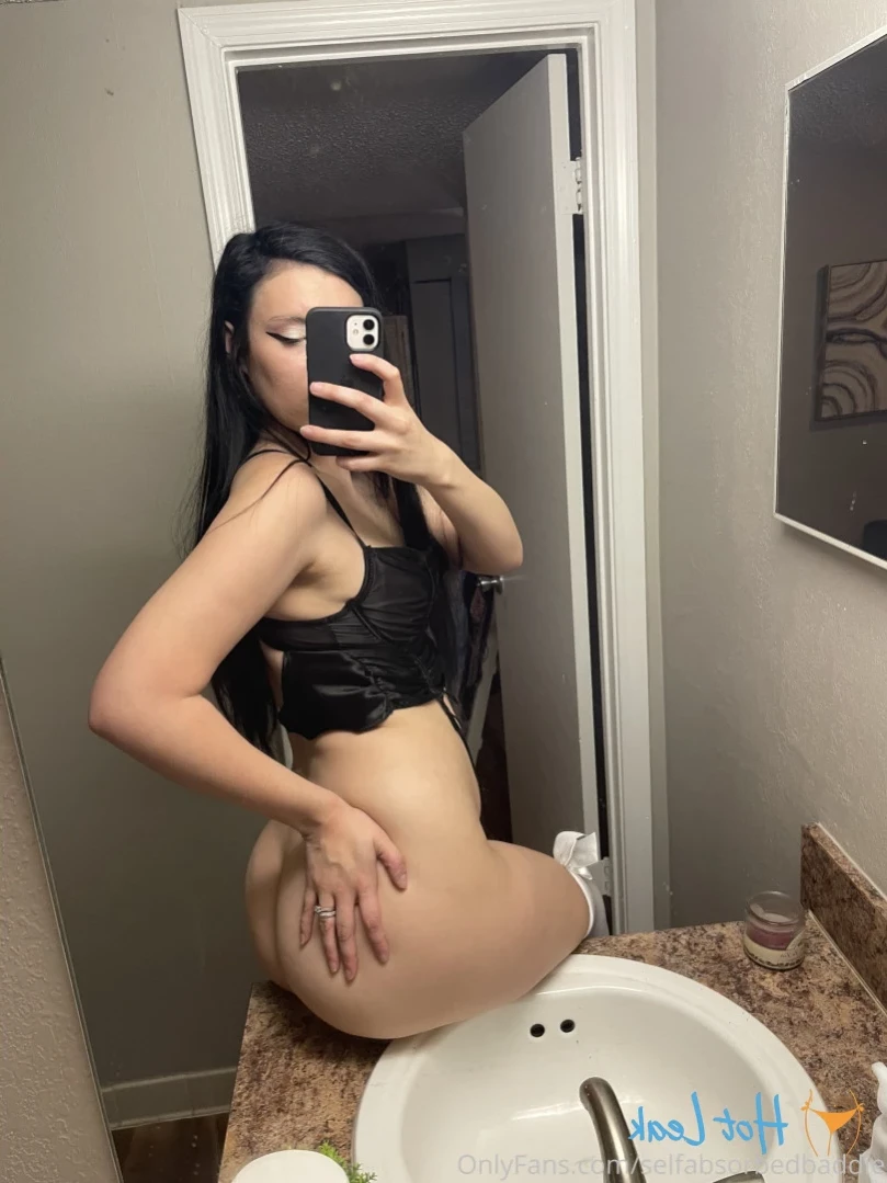 ♡ ♡ lil baddie ♡ ♡ [ selfabsorbedbaddie ] Onlyfans leaked photo 11863937 on Hotleaks.tv