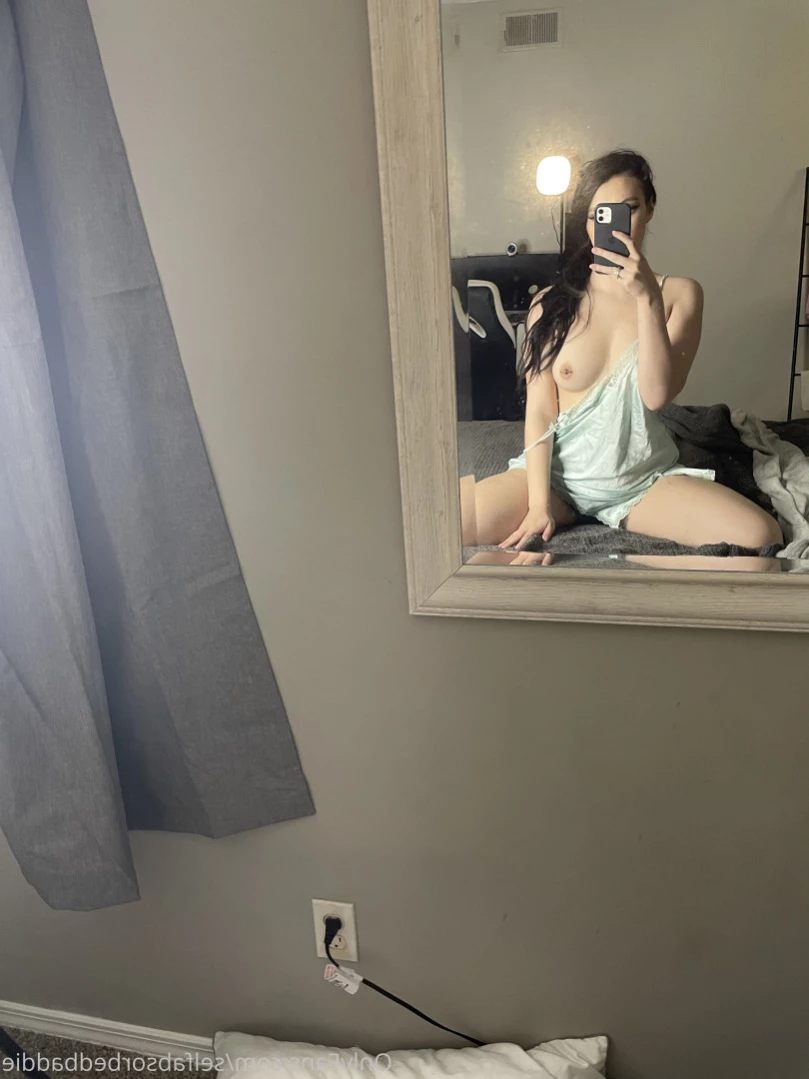 ♡ ♡ lil baddie ♡ ♡ [ selfabsorbedbaddie ] Onlyfans leaked photo 12064394 on Hotleaks.tv