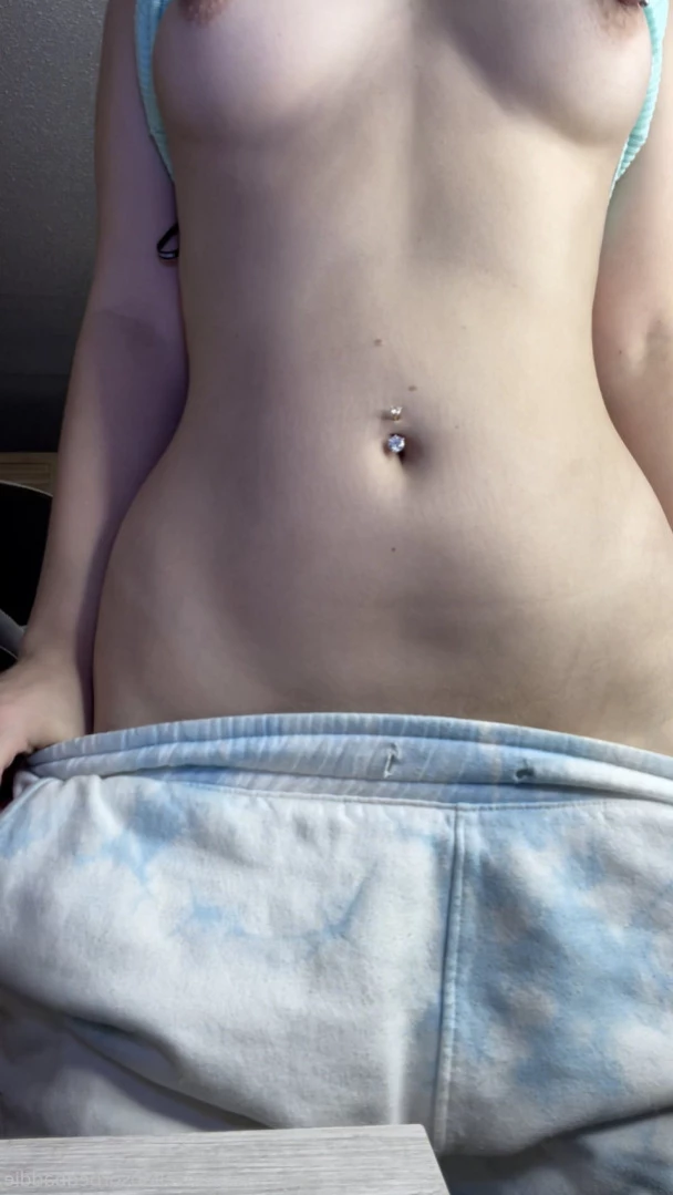 ♡ ♡ lil baddie ♡ ♡ [ selfabsorbedbaddie ] Onlyfans leaked photo 12094733 on Hotleaks.tv