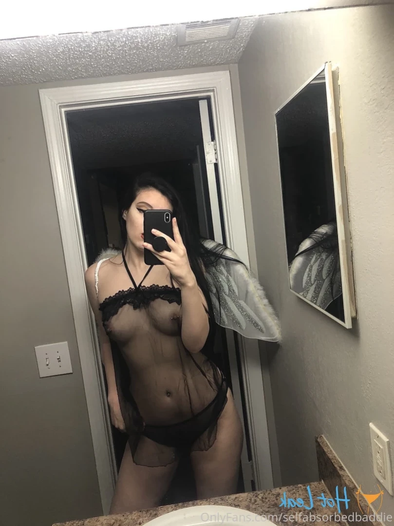 ♡ ♡ lil baddie ♡ ♡ [ selfabsorbedbaddie ] Onlyfans leaked photo 15251191 on Hotleaks.tv