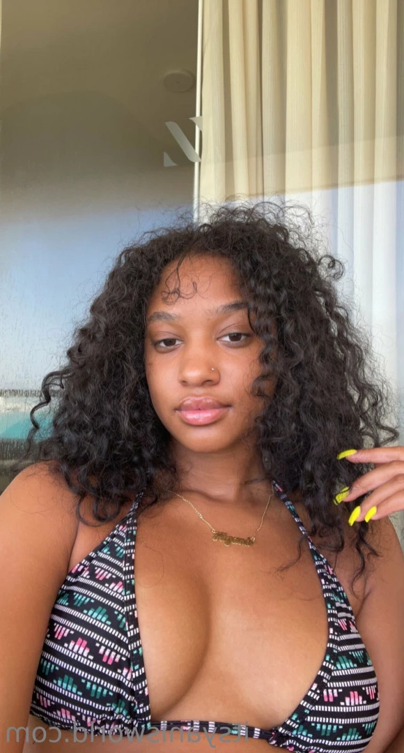 yani💋 [ sexcmuseee ] Onlyfans leaked photo 12365406 on Hotleaks.tv