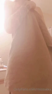 10727858