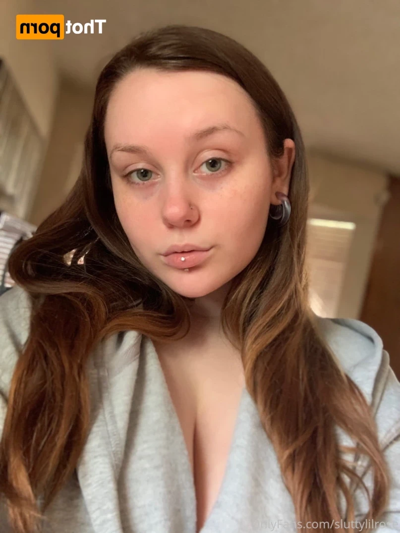 Rose 🌹 [ sluttylilrose ] Onlyfans leaked photo 14888066 on Hotleaks.tv