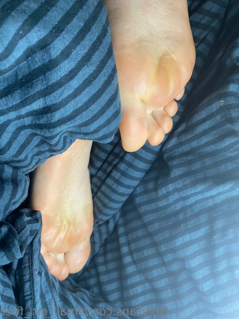 small_girl_feet Onlyfans leaked photo 11979336 on Hotleaks.tv
