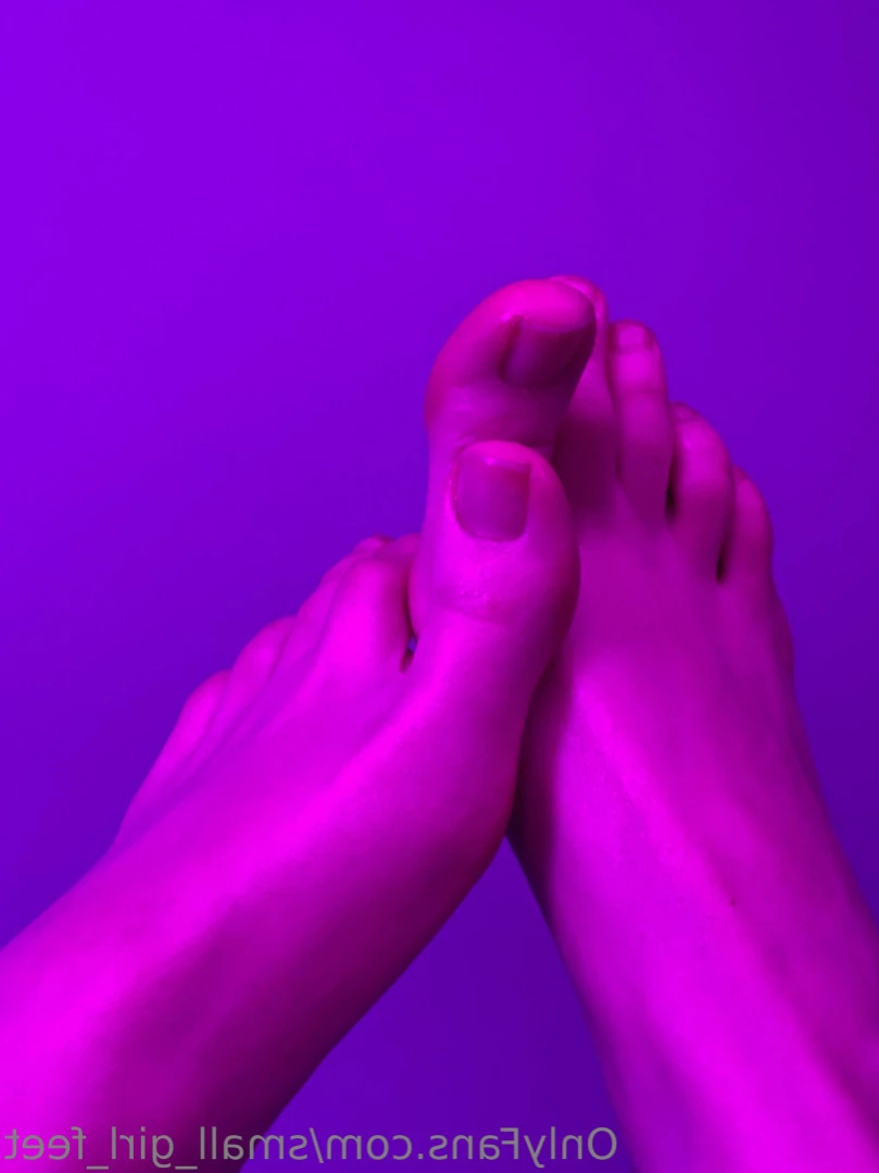 small_girl_feet Onlyfans leaked photo 11979361 on Hotleaks.tv