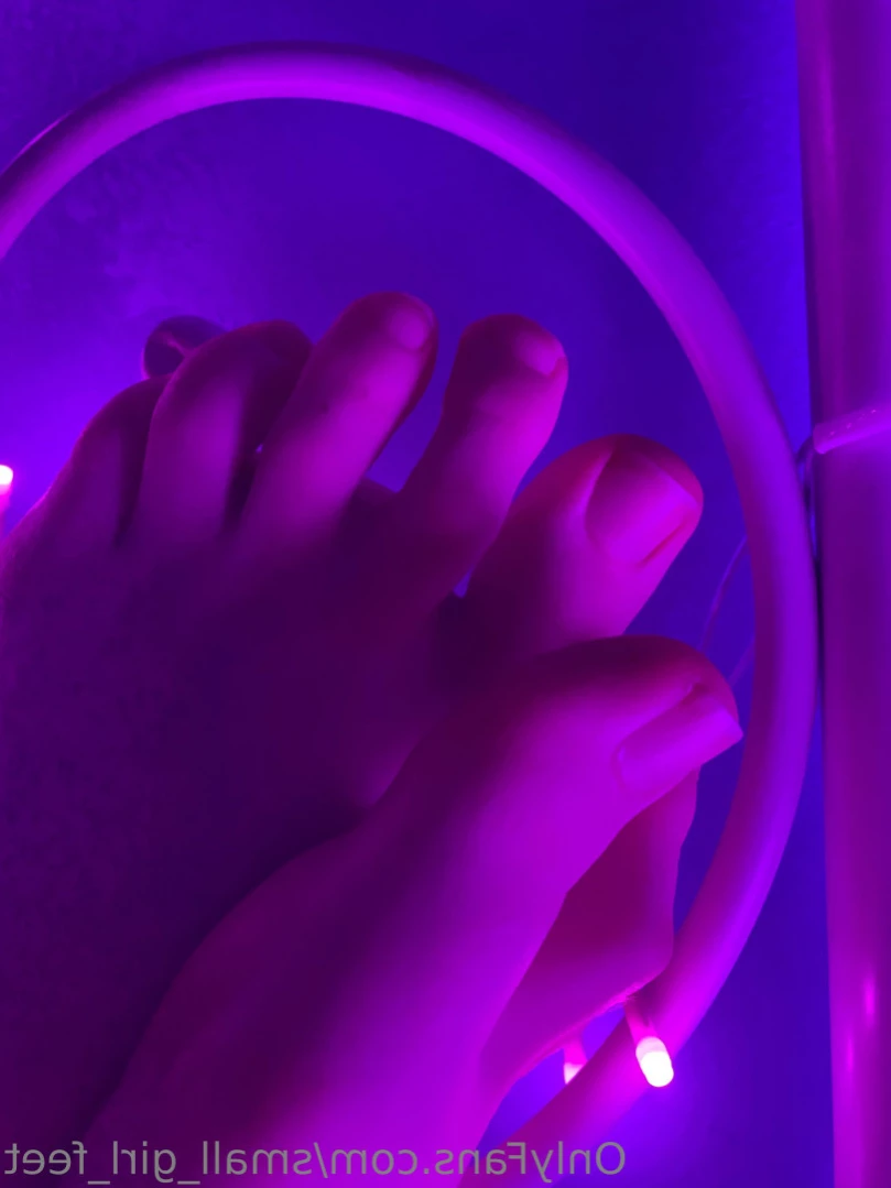 small_girl_feet Onlyfans leaked photo 12007118 on Hotleaks.tv
