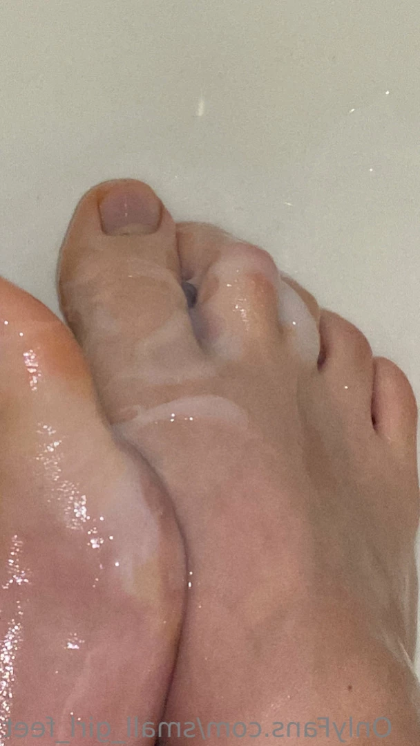 small_girl_feet Onlyfans leaked photo 12007129 on Hotleaks.tv
