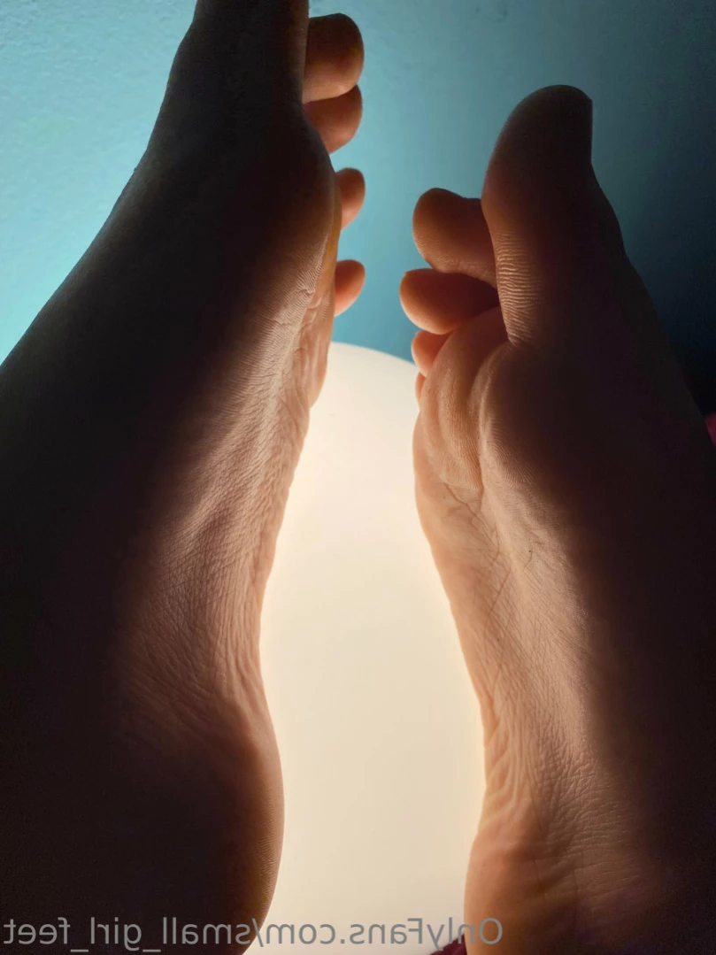 small_girl_feet Onlyfans leaked photo 15467540 on Hotleaks.tv