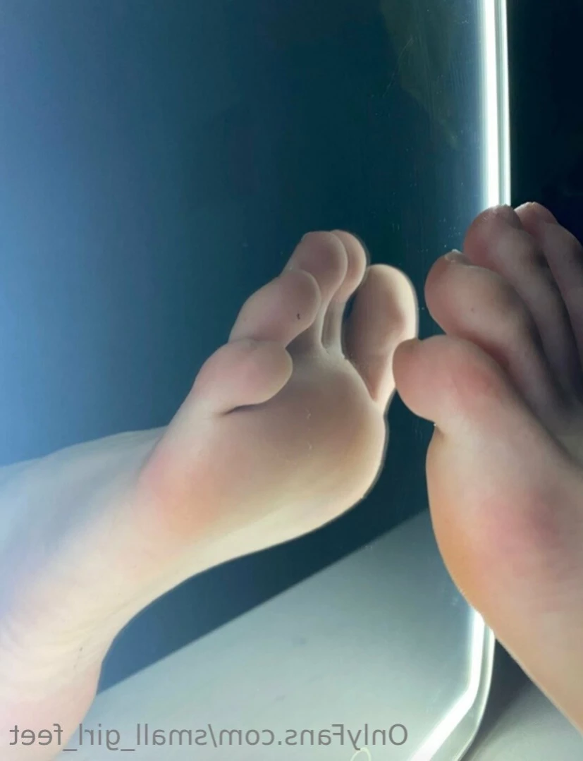 small_girl_feet Onlyfans leaked photo 15490613 on Hotleaks.tv