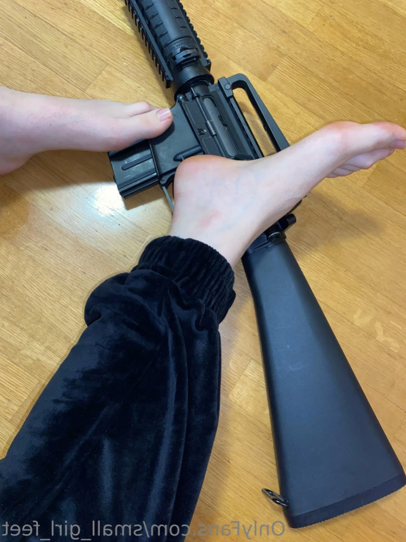 small_girl_feet Onlyfans leaked photo 15716538 on Hotleaks.tv