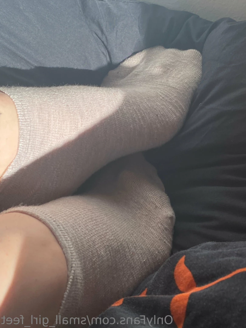 small_girl_feet Onlyfans leaked photo 16300115 on Hotleaks.tv