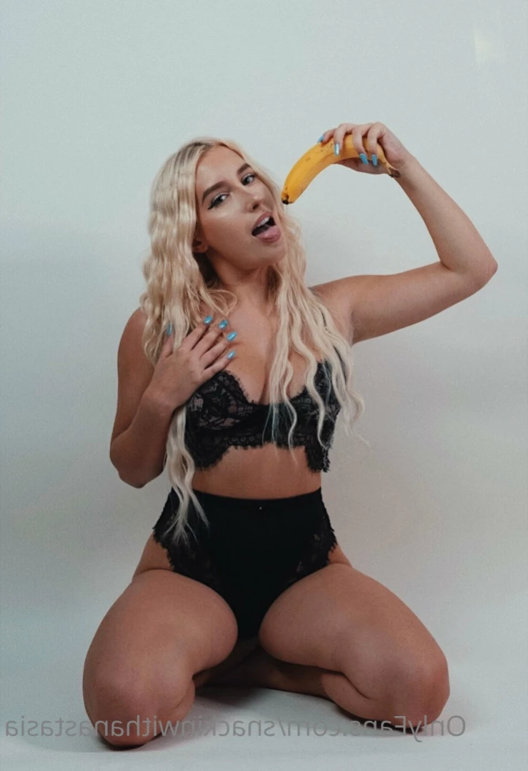 Anastasia Woods [ snackinwithanastasia ] Onlyfans leaked photo 15815807 on Hotleaks.tv