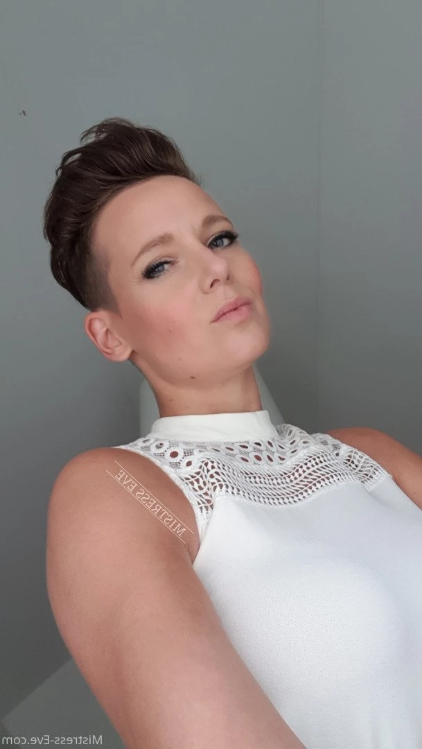 Mistress Eve [ mistress-eve ] Onlyfans leaked photo 822926 on Hotleaks.tv