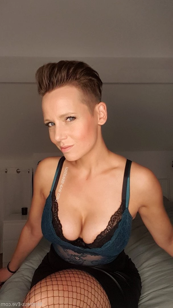 Mistress Eve [ mistress-eve ] Onlyfans leaked photo 823046 on Hotleaks.tv