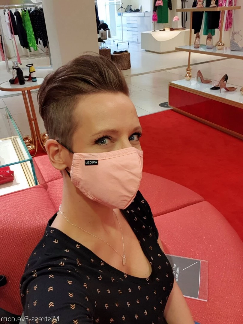 Mistress Eve [ mistress-eve ] Onlyfans leaked photo 823252 on Hotleaks.tv