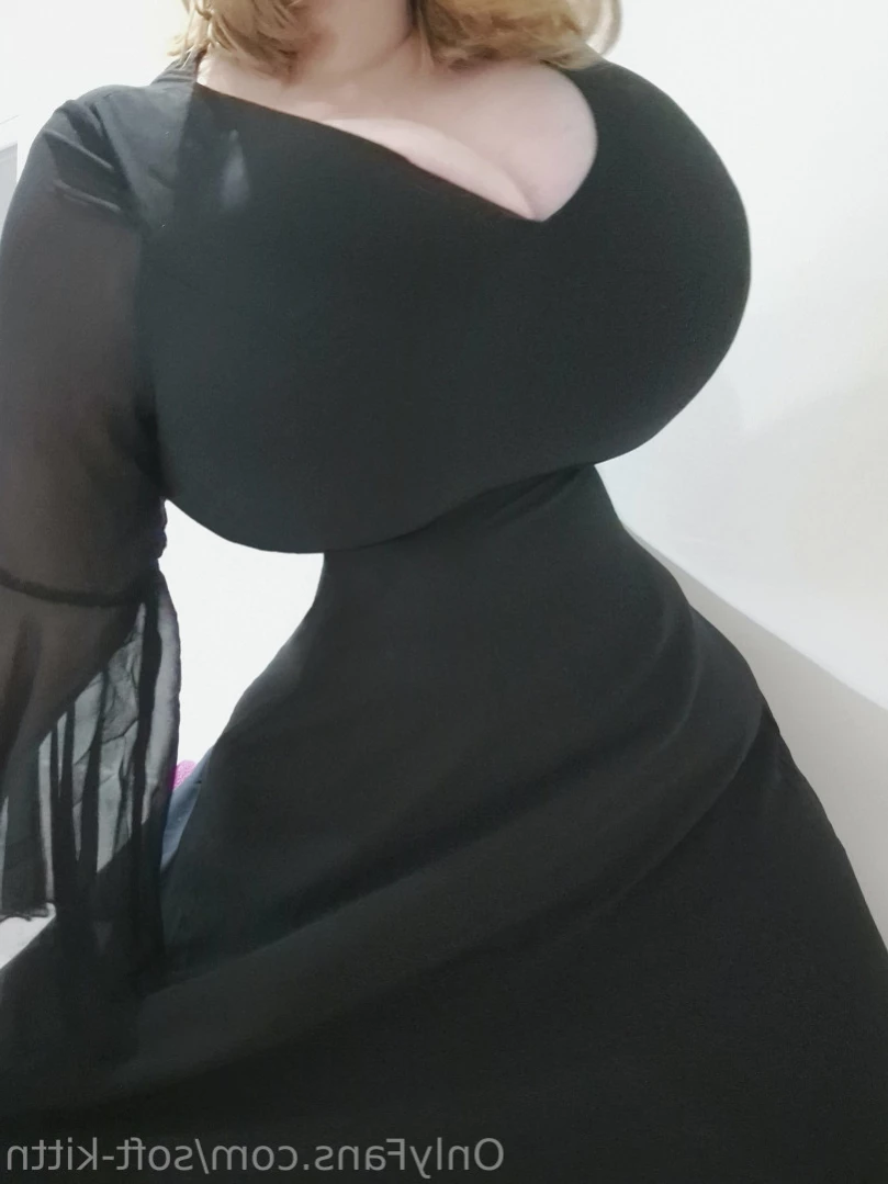 soft_kittn [ soft-kittn ] Onlyfans leaked photo 14632879 on Hotleaks.tv