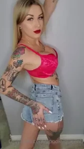 Spookyqueenb 😈🖤 [ spookyqueenb ] Onlyfans leaked video 18115768 on Hotleaks.tv