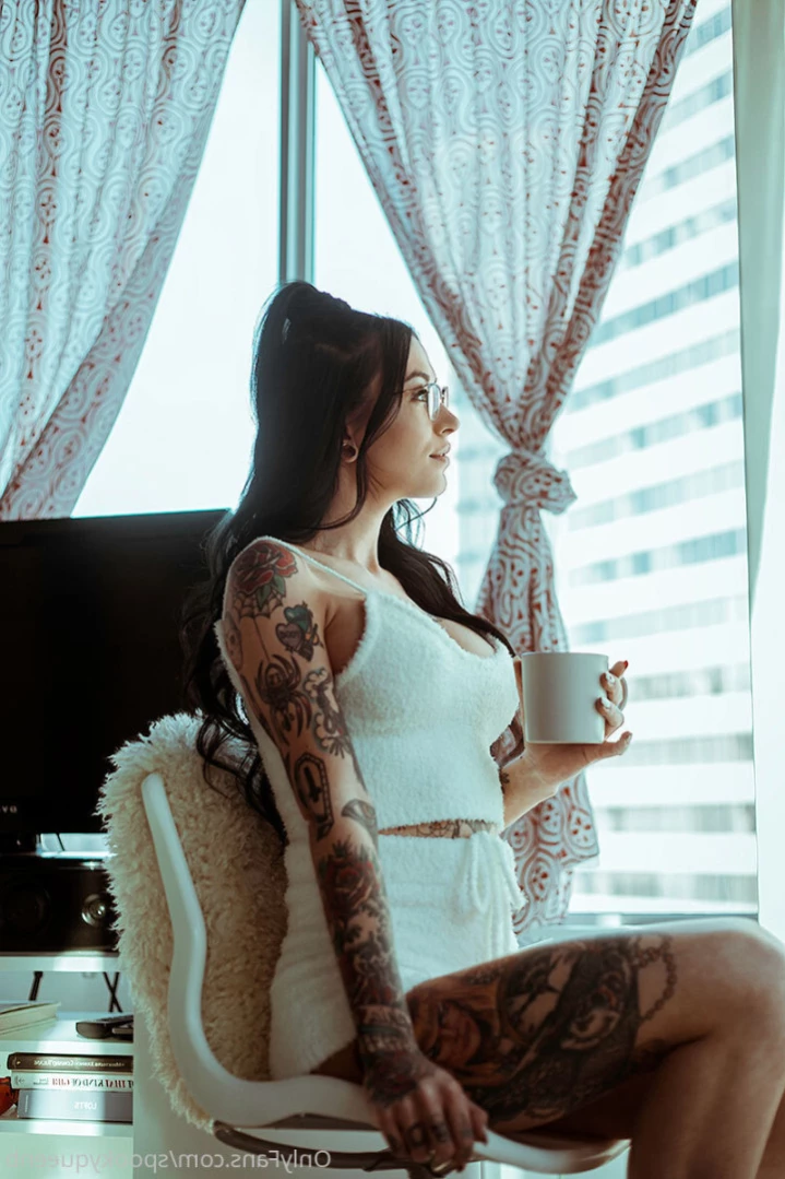 Spookyqueenb 😈🖤 [ spookyqueenb ] Onlyfans leaked photo 11668466 on Hotleaks.tv