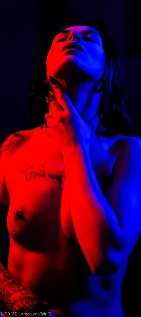 Spookyqueenb 😈🖤 [ spookyqueenb ] Onlyfans leaked photo 12435668 on Hotleaks.tv