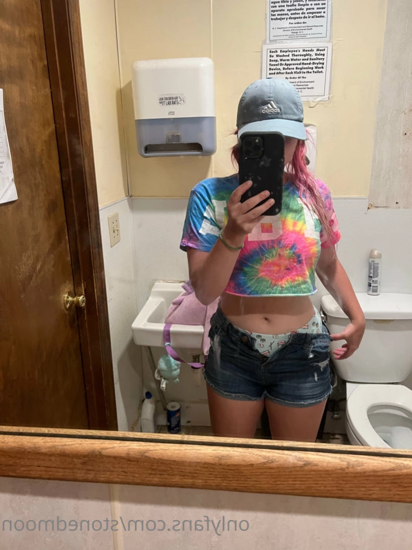 princess moon 🌙 [ stonedmoon ] Onlyfans leaked photo 11646516 on Hotleaks.tv