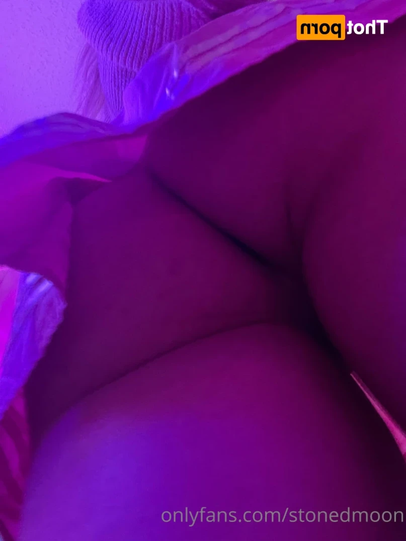 princess moon 🌙 [ stonedmoon ] Onlyfans leaked photo 11701440 on Hotleaks.tv
