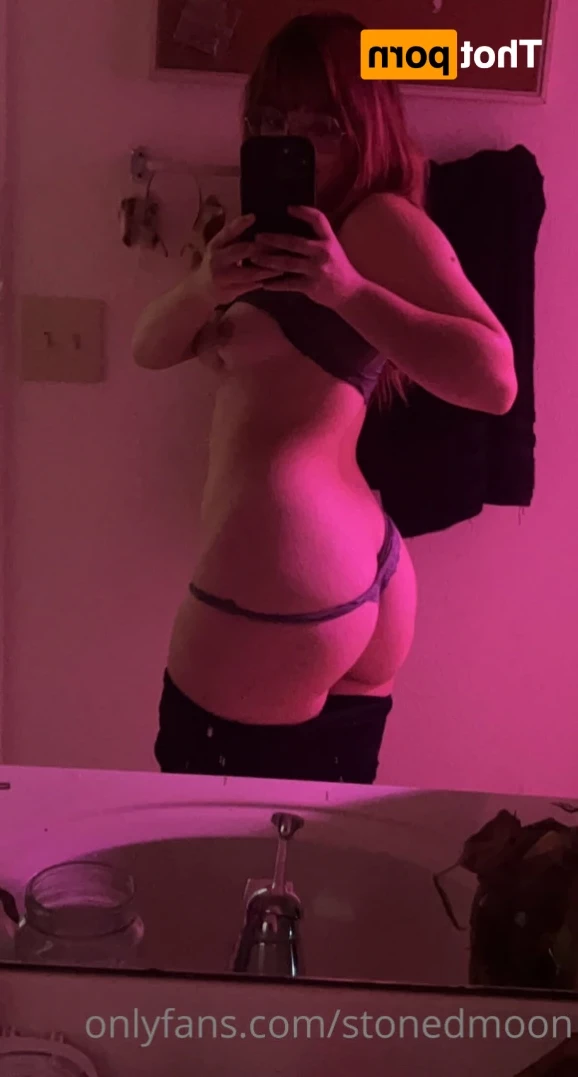 princess moon 🌙 [ stonedmoon ] Onlyfans leaked photo 11869574 on Hotleaks.tv