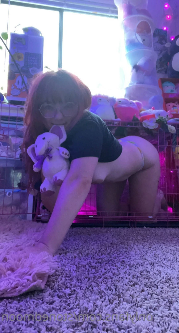 princess moon 🌙 [ stonedmoon ] Onlyfans leaked photo 12335327 on Hotleaks.tv