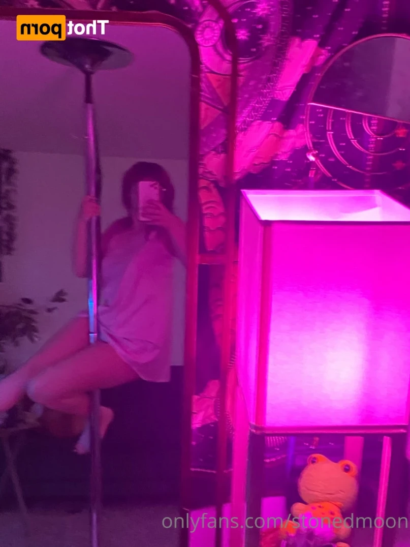 princess moon 🌙 [ stonedmoon ] Onlyfans leaked photo 12603877 on Hotleaks.tv