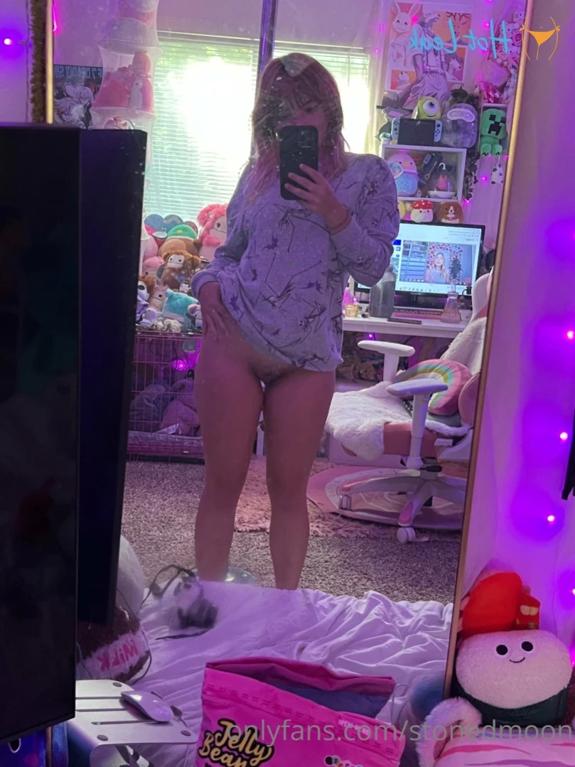 princess moon 🌙 [ stonedmoon ] Onlyfans leaked photo 14626391 on Hotleaks.tv