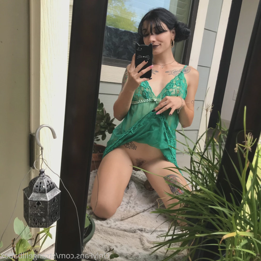 Goddess strange [ strangelilbabex ] Onlyfans leaked photo 10986225 on Hotleaks.tv
