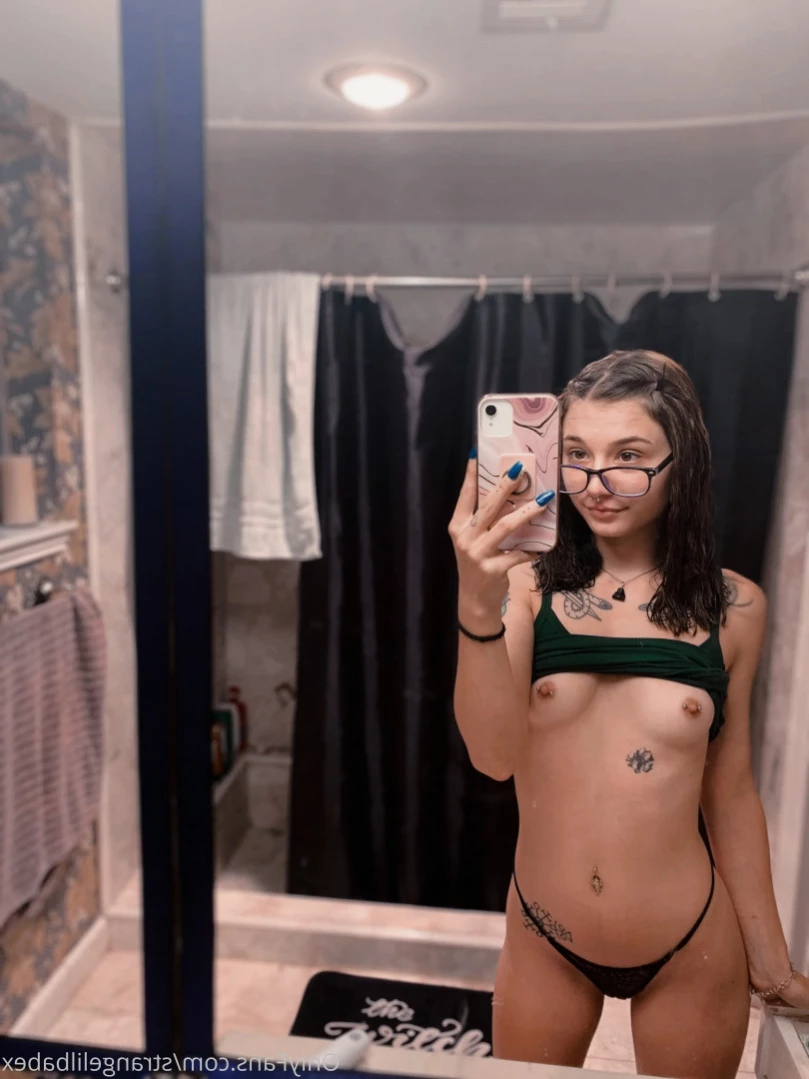 Goddess strange [ strangelilbabex ] Onlyfans leaked photo 11577348 on Hotleaks.tv