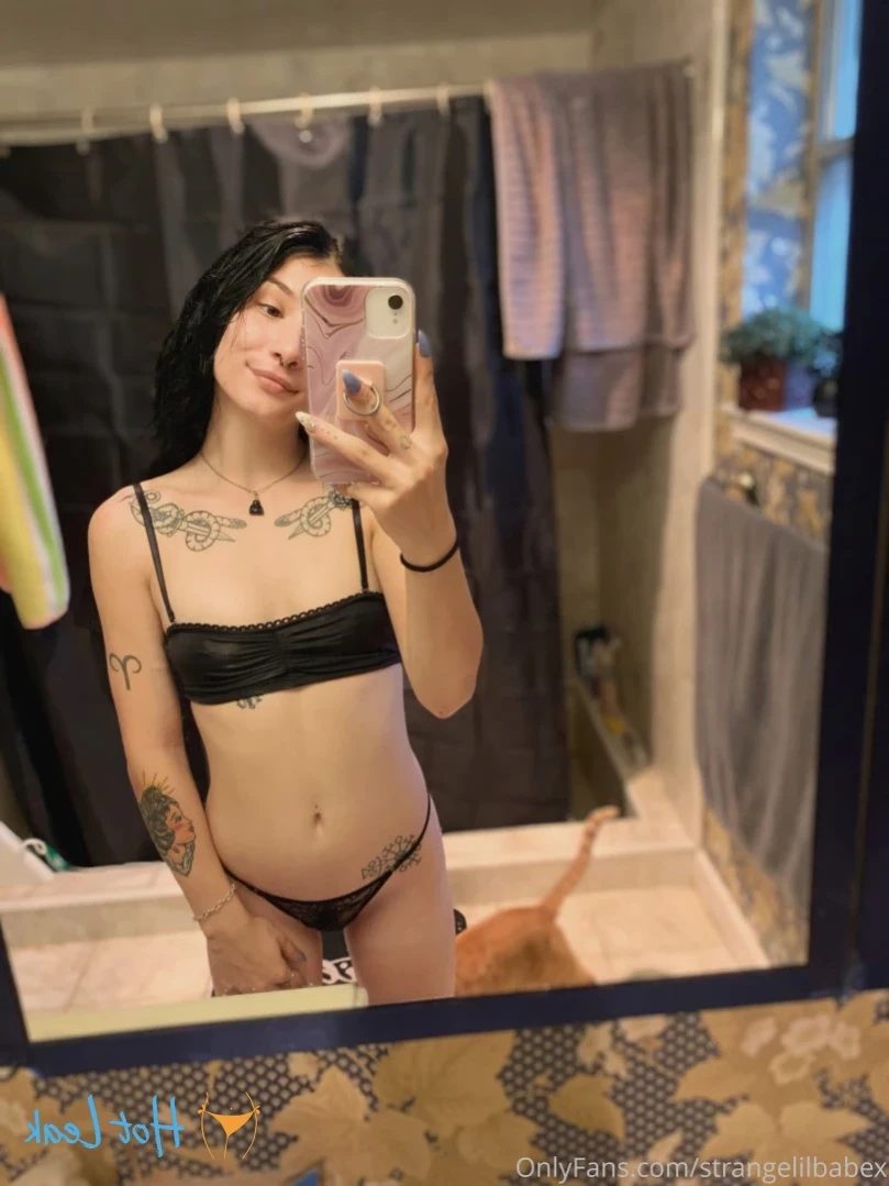 Goddess strange [ strangelilbabex ] Onlyfans leaked photo 15946213 on Hotleaks.tv