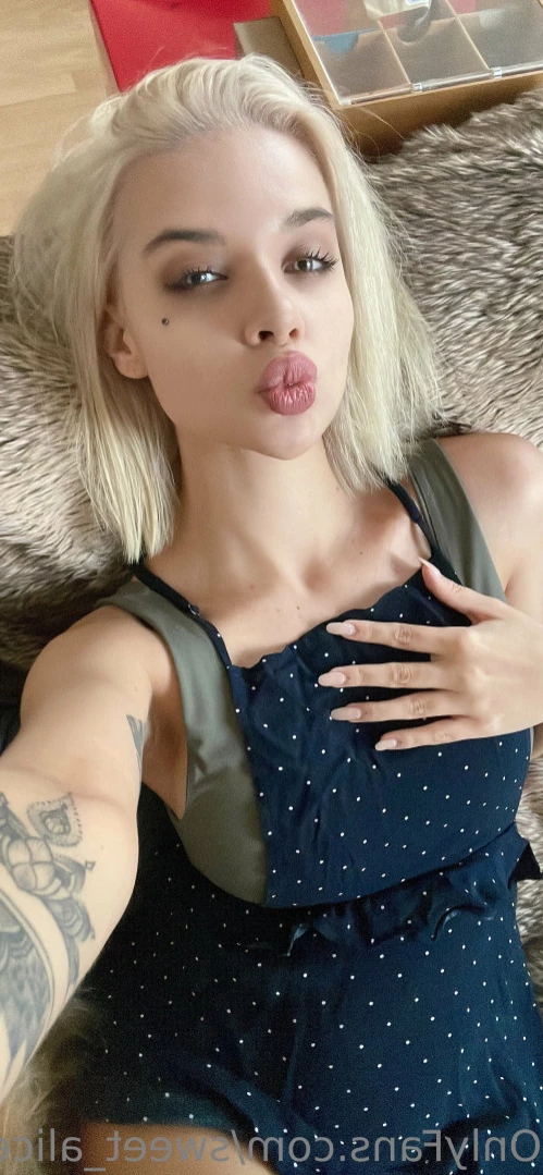 sweet_aliceee Onlyfans leaked photo 15210689 on Hotleaks.tv