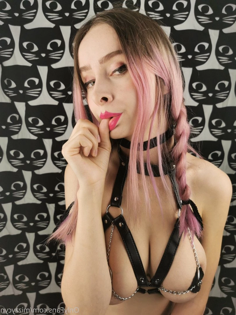Mizzy [ mizzycyn ] Onlyfans leaked photo 824559 on Hotleaks.tv