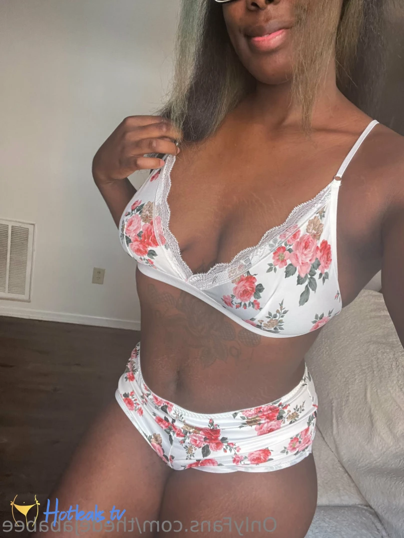 Dejababe🌹 [ thedejababee ] Onlyfans leaked photo 12640268 on Hotleaks.tv